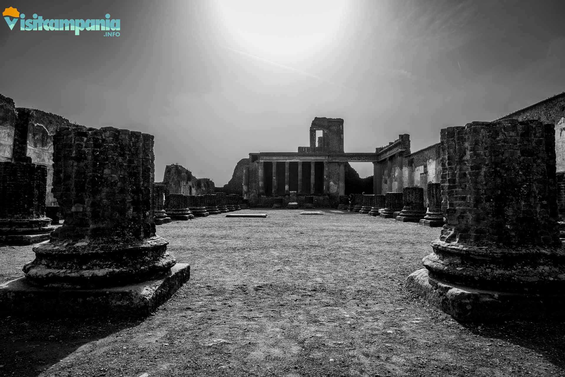 Archäologischer Park von Pompeji, die Basilika