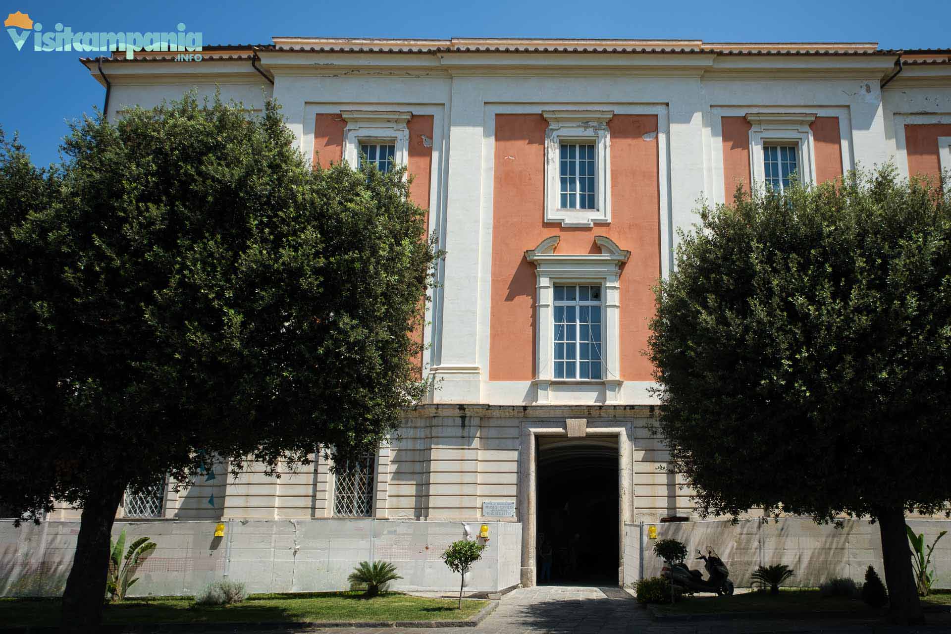 Mondragone - museo civico archeologico Biagio Greco