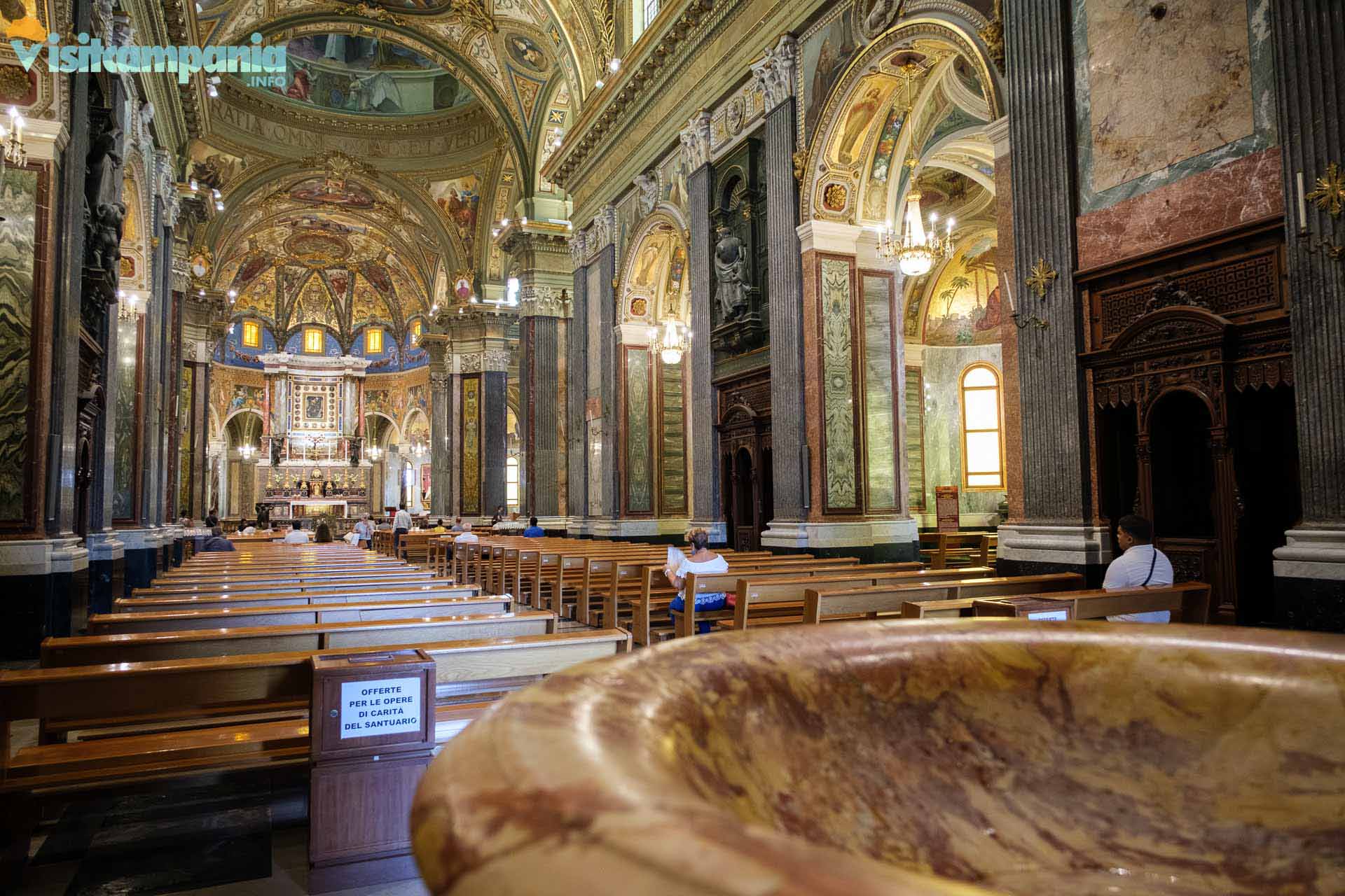 Le sanctuaire de Pompéi - l’intérieur