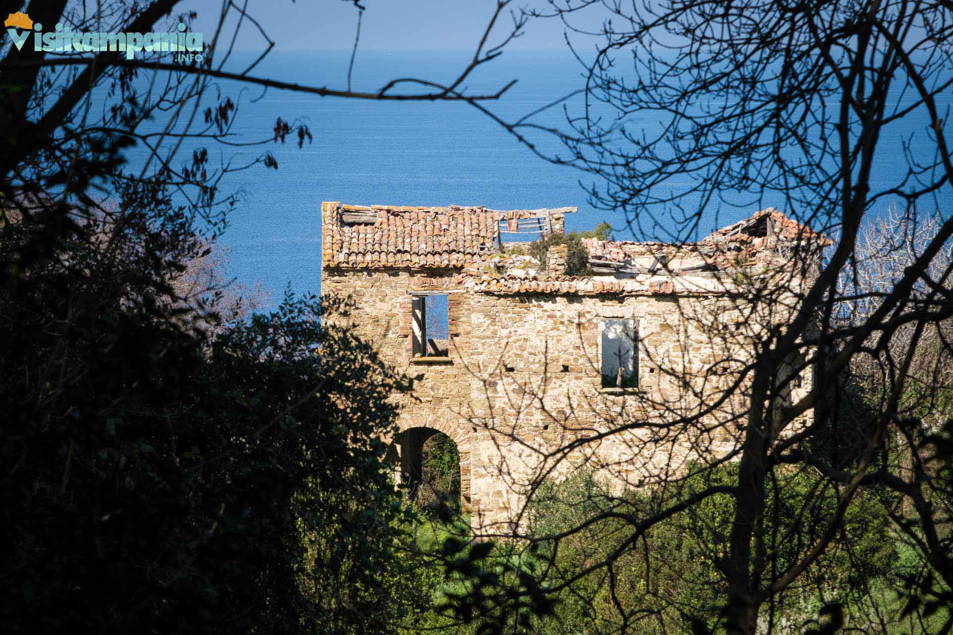 ruines d'anciens villages